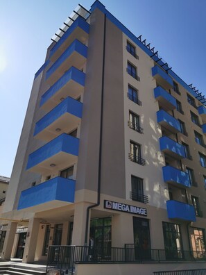 Front of property - TCI Apartments (Cluj-Napoca)