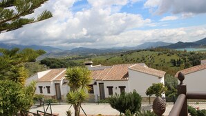 Exterior - House in Huetor, Rural Tourism, Beach & Pool (Vinuela)