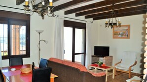 Living room - House in Huetor, Rural Tourism, Beach & Pool (Vinuela)