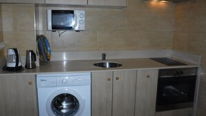 Unclassified image, 4 of 10, button - Suite for Three in Converted Barn on Ground Floor (Outes)