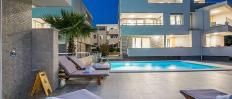 Piscina a l'aire lliure