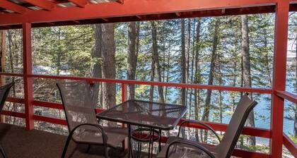 Home w/private dock & 100ft of private beach with incredible views - Echo Lake Escape