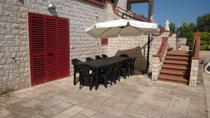 Outdoor dining - Wonderful Villa - PANORAMIC & RELAX (3) (Conversano)