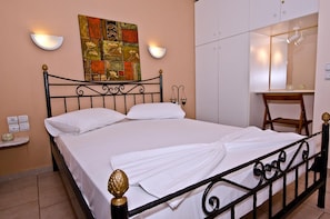 Basic Apartment - Likasti (Skopelos)
