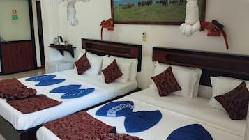 Chambre Familiale avec lits jumeaux