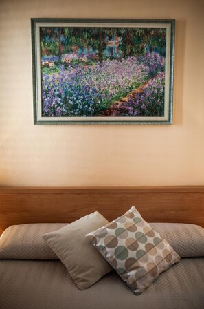 In-room safe, desk, free WiFi, bed sheets - Eliseo B&B Ristorante (Gallicano)