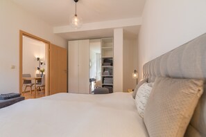 1 bedroom, iron/ironing board, WiFi, bed sheets - Pearl of the southern suburb (Leipzig)