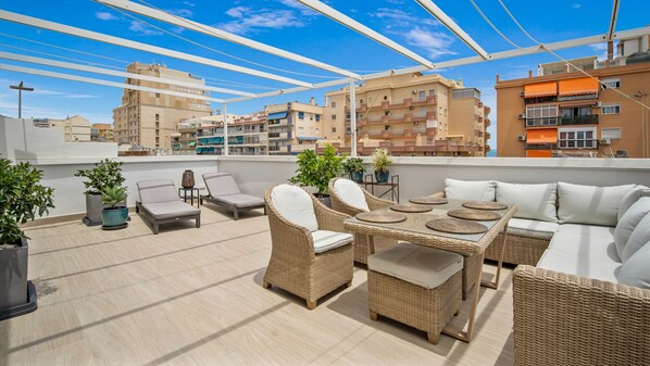 Outdoor dining - Penthouse close to the beach in Los Boliches (Fuengirola)