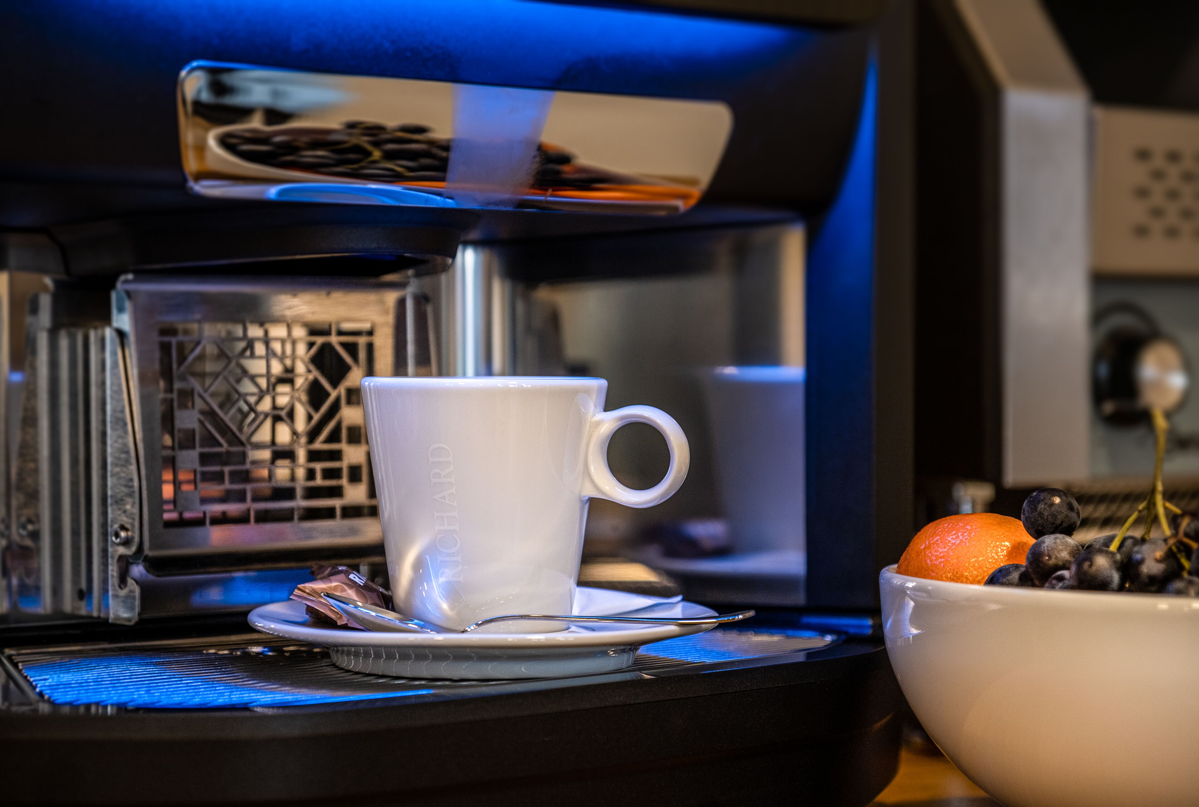 daily buffet breakfast (eur 15 per person)