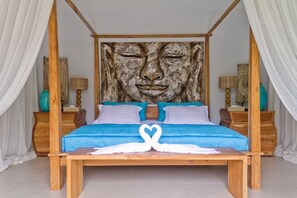 Villa, 3 Bedrooms | 3 bedrooms, free WiFi, bed sheets - Villa Maxceo (Canggu)