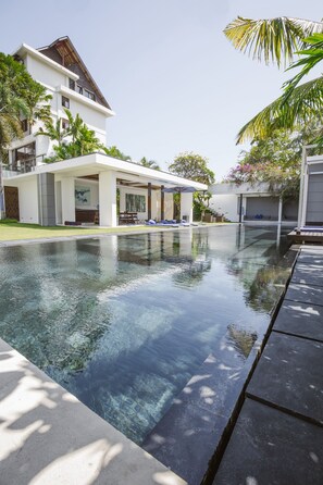 Villa, 4 habitaciones | Alberca privada