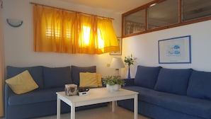 Living area - Vcv Apartamento Las Nasas 15 (San Bartolomé de Tirajana)