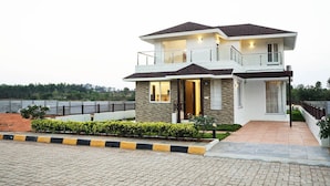 Exterior - White Mist by Happy Retreats (Devanahalli)