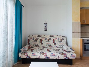 Appartement, 1 slaapkamer, roken, terras | Woonkamer