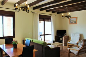 Ferienhaus, 2 Schlafzimmer, Raucher, Balkon | Speisen