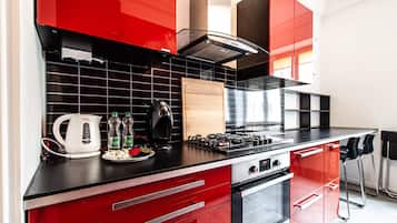 Departamento Confort | Cocina privada | Refrigerador, horno, parrilla de estufa y lavavajillas