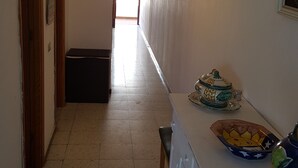 Interior - Apartment on the First Line of the Beach of Las Burras With sea Views (San Bartolomé de Tirajana)