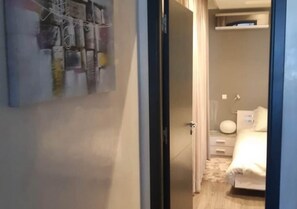 3 soverom og internettilgang