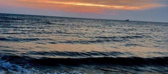 *New 2022- Cottage* One block for Bay Beach