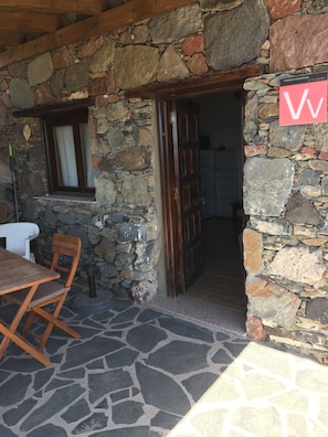 Ferienhaus, 1 Schlafzimmer, Raucher, Terrasse | Unterkunftsgelände