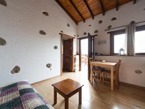 House, 1 Bedroom, Smoking, Terrace | Living area