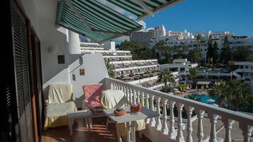 Bungalou, 2 dormitoris, balcó, vistes a l'oceà | Àrea exterior de l'allotjament