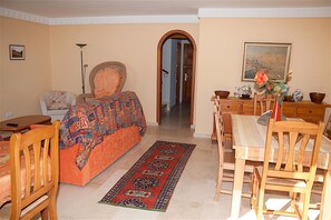Bungalow, 2 Bedrooms, Balcony, Ocean View | Dining - 3 Br 2 Storey Bungalow Ocean View (Adeje)