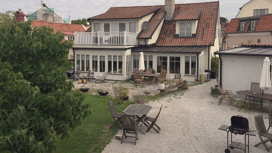 Mullbärsgården Bed & Breakfast