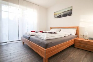 Free WiFi, bed sheets - Klaus-Störtebeker-Weg 8 (Krummhoern)