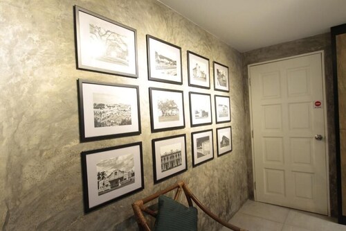 Barrack Street Hotel