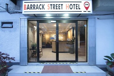 Barrack Street Hotel
