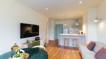 Standard Apartment, 1 Bedroom | Private kitchenette | Fridge, oven, stovetop, dishwasher