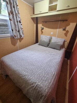 2 bedrooms, free WiFi