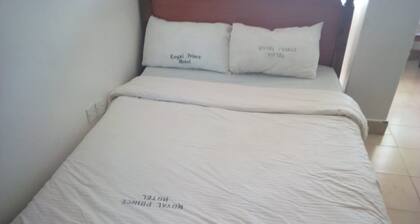 Royal Prince 2 Hotel