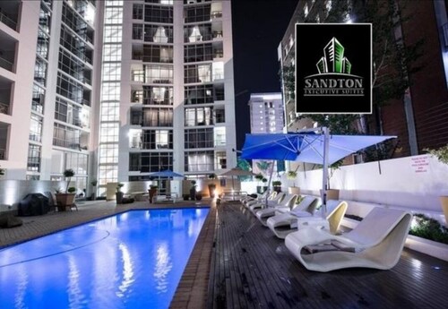 Luxury, comfortable and secure home away from home for the best JHB experience