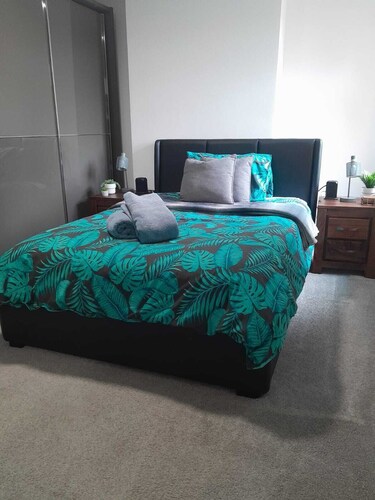 Une chambre récemment rénovée. Pourrait dormir 3 personnes.