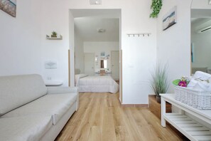 Phòng 4 dành cho gia đình | Bộ đồ giường cao cấp, trang trí khác biệt 