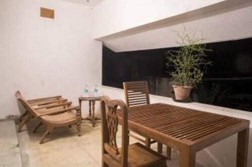 Saral Resort - Near Serenity Beach and Auroville Beach