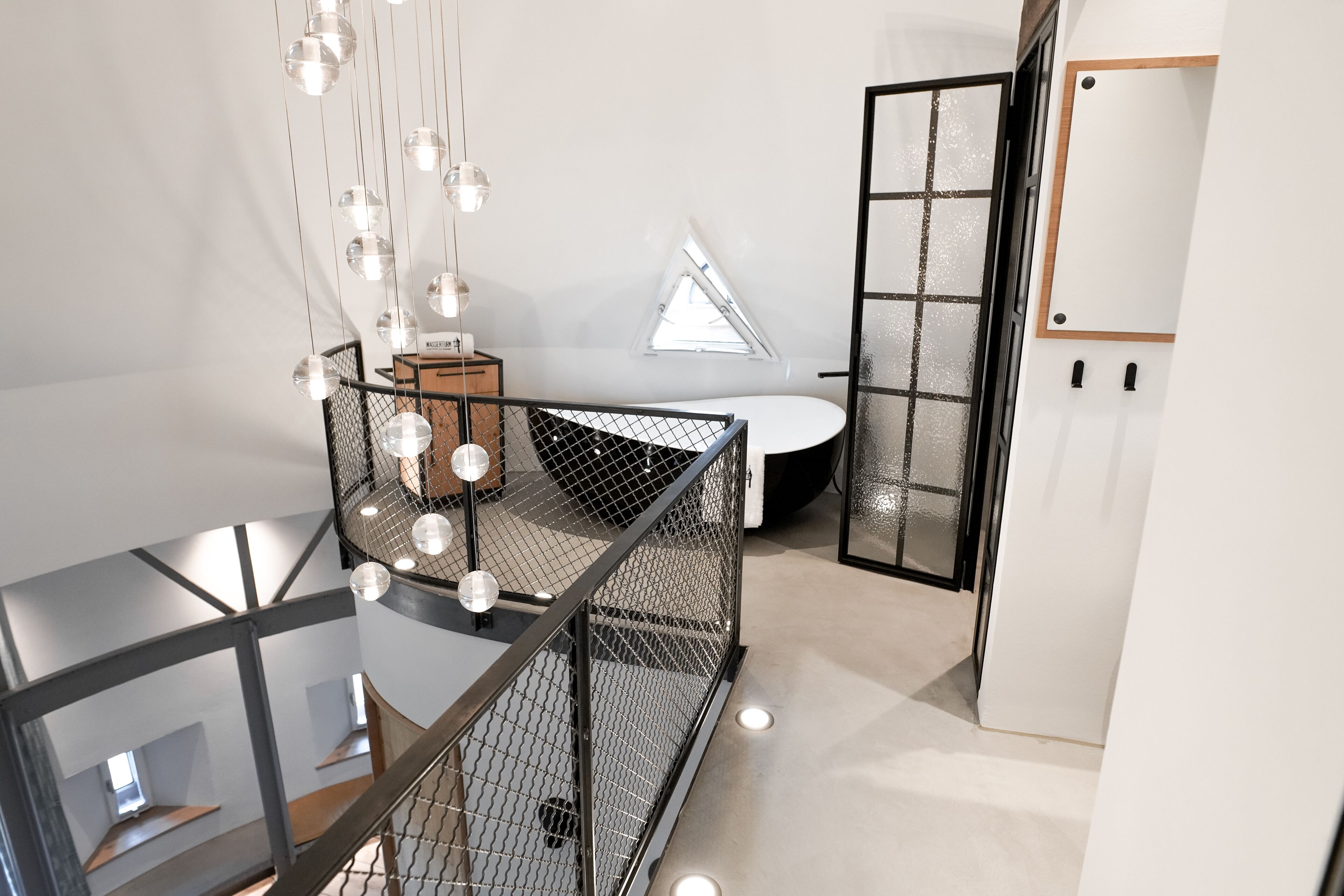 Doppelzimmer Deluxe XL | Badezimmer | Designer-Toilettenartikel, Haartrockner, Handtücher, Seife