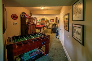 Spielezimmer