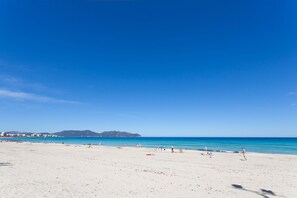 Beach - Mafloras Luxury Beach Apartment (Son Servera)