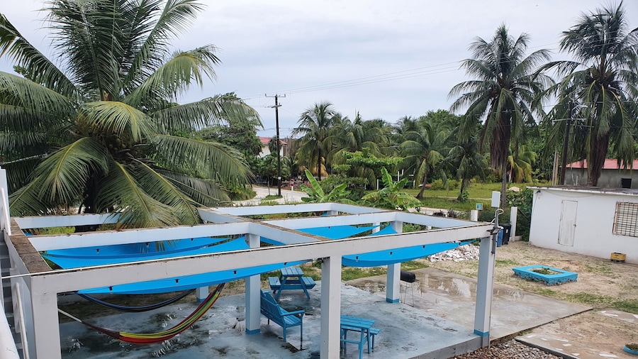 Rachel Land Apartment Suites