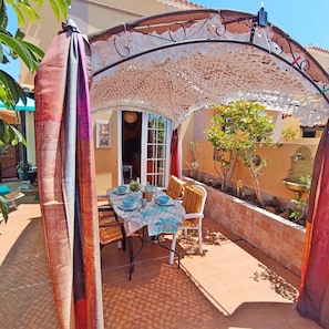Casa, 2 habitaciones, patio | 2 habitaciones