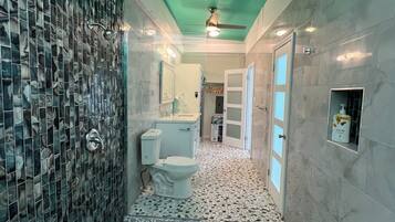 Shower, hair dryer, towels, soap