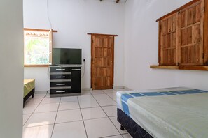 Wi-Fi de cortesia, roupa de cama