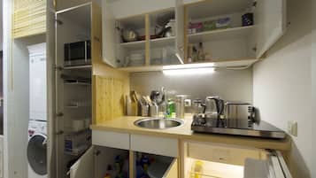 Refrigerador, microondas, parrilla de estufa y lavavajillas