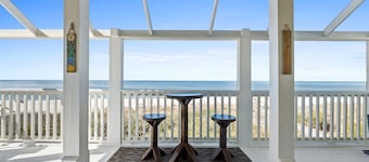 ALOHA HOUSE! BEACHFRONT, DOG FRIENDLY, CAPE SAN BLAS FLORIDA