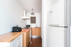 Fridge, microwave, coffee/tea maker