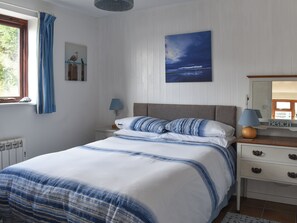 2 bedrooms, free WiFi, bed sheets - 2 bedroom accommodation in Talland Bay, near West Looe (Talland Bay, near West Looe)