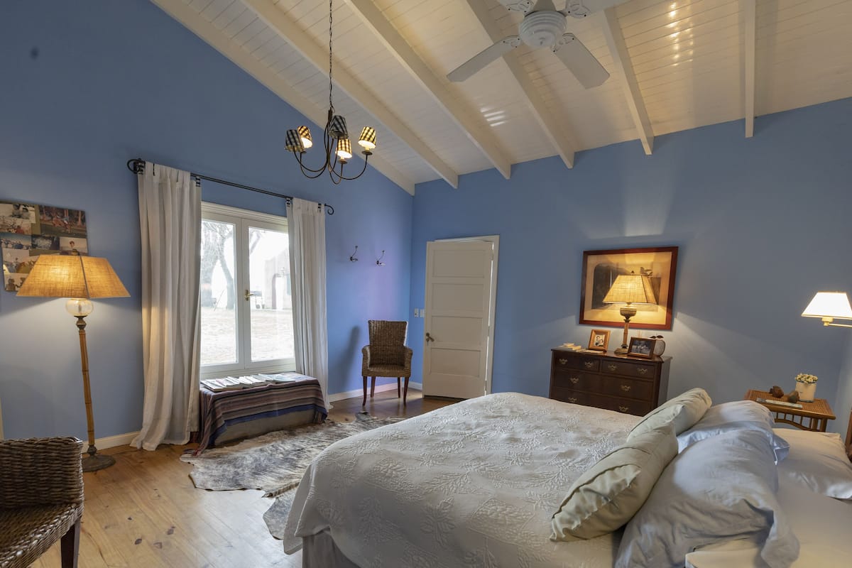 Superior kamer, 1 twee- of 2 eenpersoonsbedden | Gratis babybedden, gratis wifi, individueel gedecoreerd, beddengoed